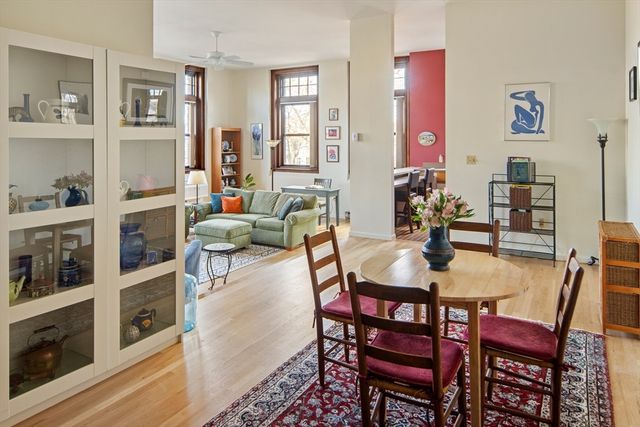 88 Park Ave 206, Arlington, MA 02476