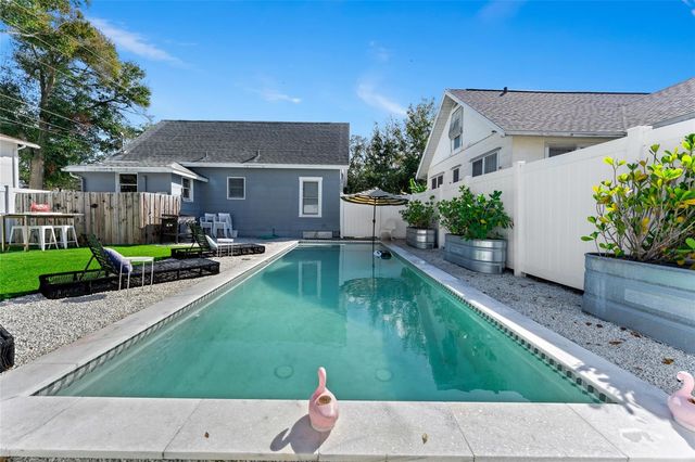 783 30TH AVENUE N, St Petersburg, FL 33704