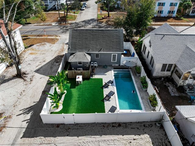 783 30TH AVENUE N, St Petersburg, FL 33704