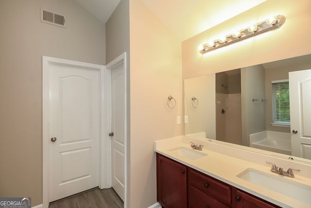 7826 Bell Tower Lane, Fairburn, GA 30213