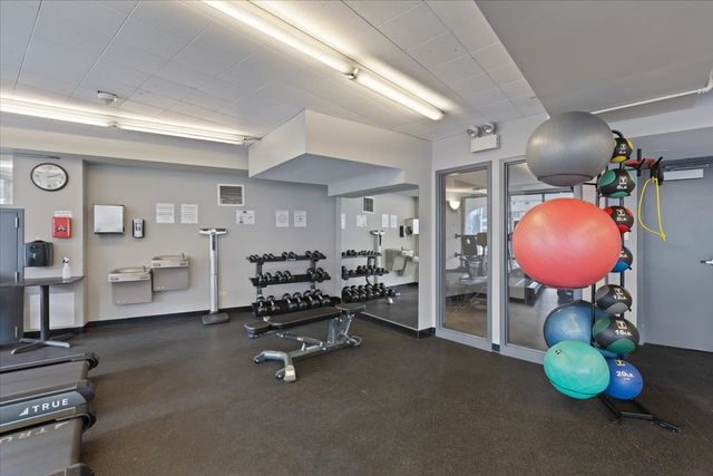 300 N State Street 4326, Chicago, IL 60654