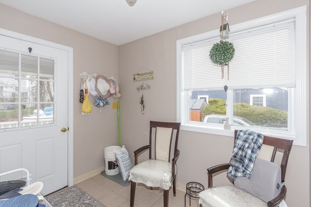 14 Glenwood Ave, Salisbury, MA 01952