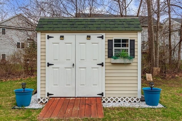 14 Glenwood Ave, Salisbury, MA 01952