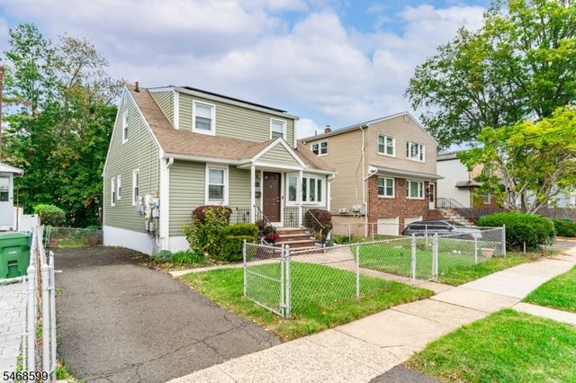 729 E Curtis St, Linden City, NJ 07036