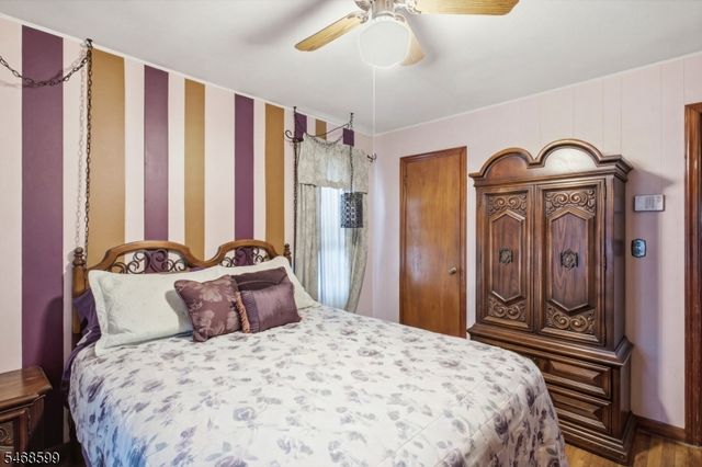 729 E Curtis St, Linden City, NJ 07036