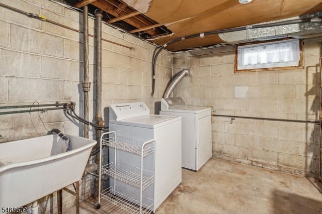 729 E Curtis St, Linden City, NJ 07036