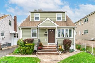 729 E Curtis St, Linden City, NJ 07036