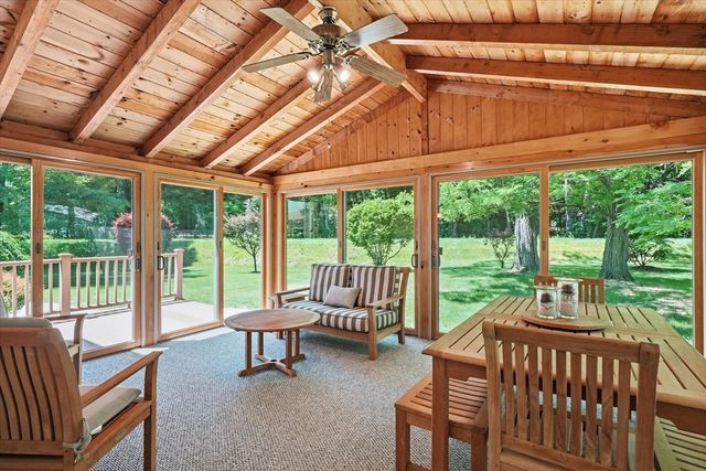 2 Whiting Road, Framingham, MA 01701