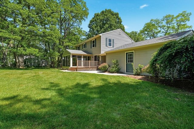 2 Whiting Road, Framingham, MA 01701