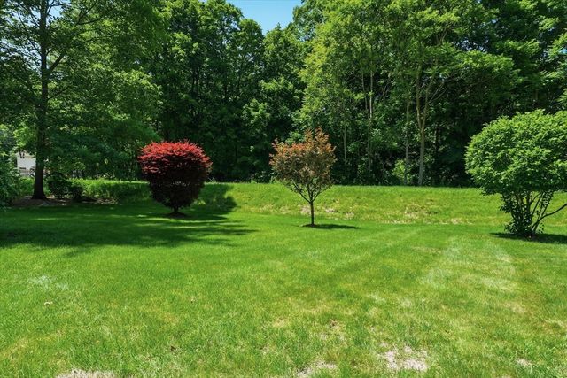 2 Whiting Road, Framingham, MA 01701
