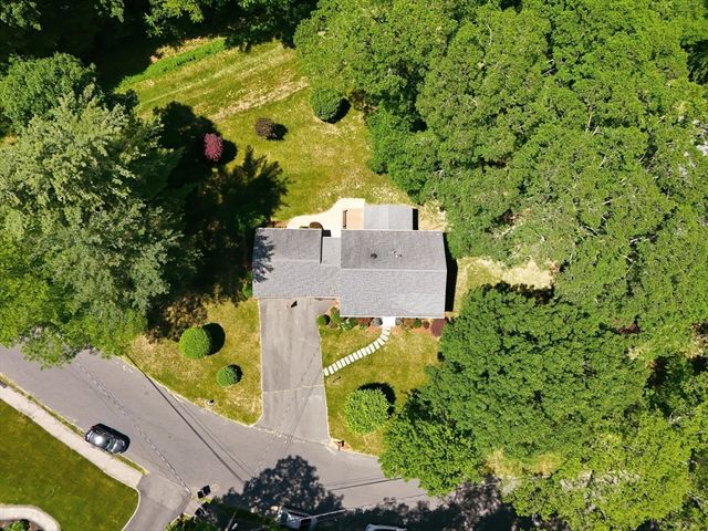2 Whiting Road, Framingham, MA 01701