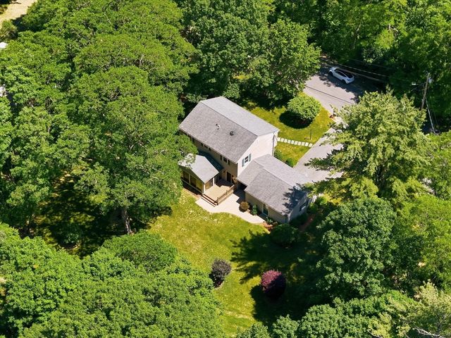 2 Whiting Road, Framingham, MA 01701