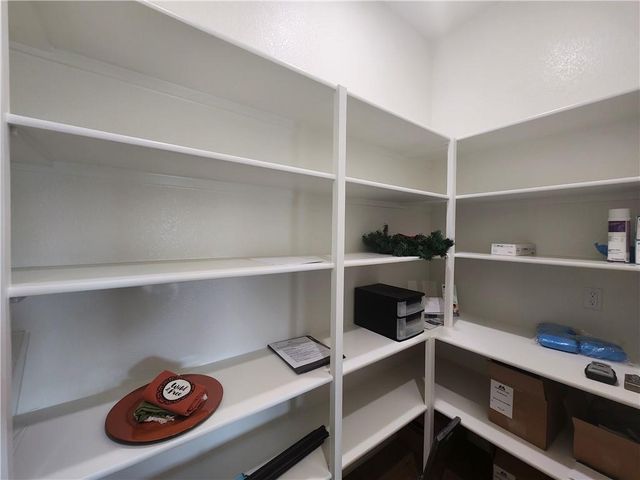 25009 W 112th Street, Olathe, KS 66061