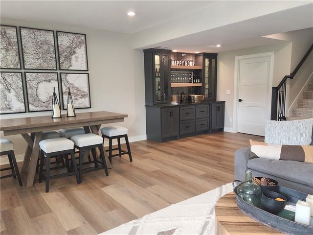 25009 W 112th Street, Olathe, KS 66061