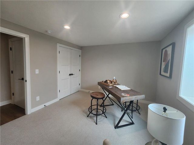 25009 W 112th Street, Olathe, KS 66061