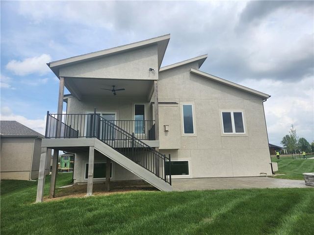 25009 W 112th Street, Olathe, KS 66061