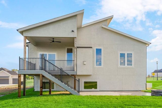 25009 W 112th Street, Olathe, KS 66061