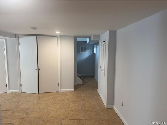 46 Clayton Avenue, East Atlantic Beach, NY 11561