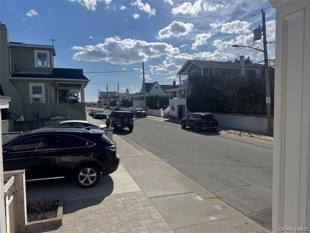 46 Clayton Avenue, East Atlantic Beach, NY 11561