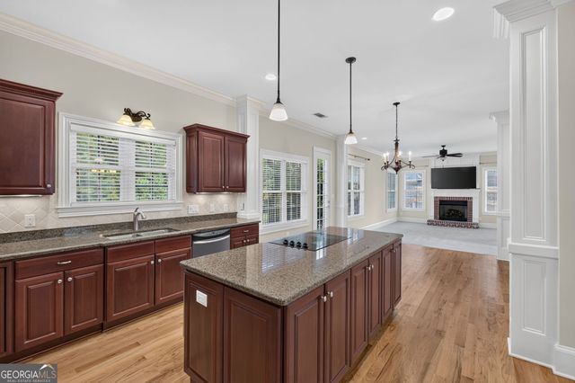 270 Annelise Park Drive, Fayetteville, GA 30214