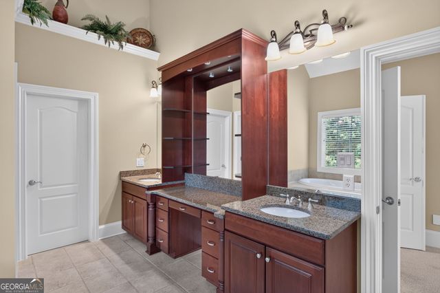 270 Annelise Park Drive, Fayetteville, GA 30214