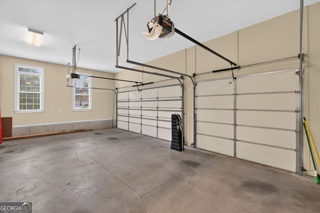 270 Annelise Park Drive, Fayetteville, GA 30214