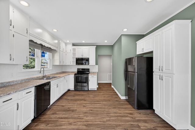 308 E E Street, Erwin, NC 28339