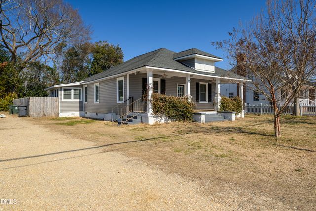 308 E E Street, Erwin, NC 28339