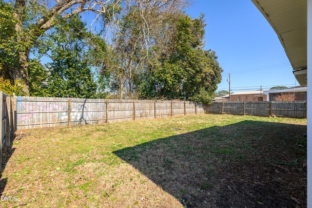 308 E E Street, Erwin, NC 28339