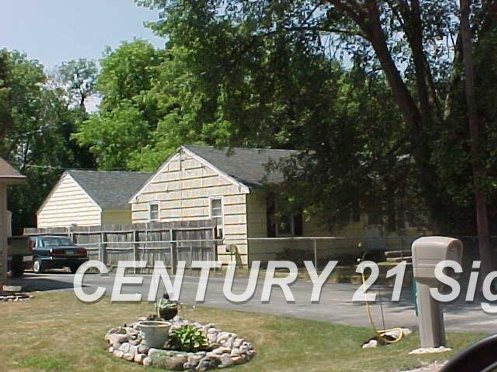 1489 Maria Street, Flint Twp, MI 48507