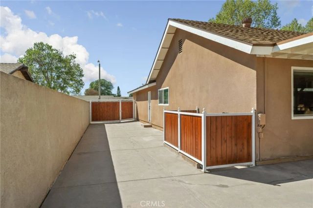 1417 S Magnolia, Ontario, CA 91762