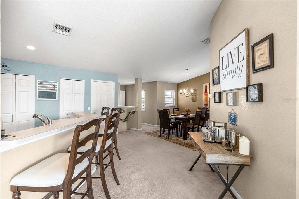 Image 11 of property listing at 4555 SW 52ND CIRCLE 108, Ocala, FL 34474