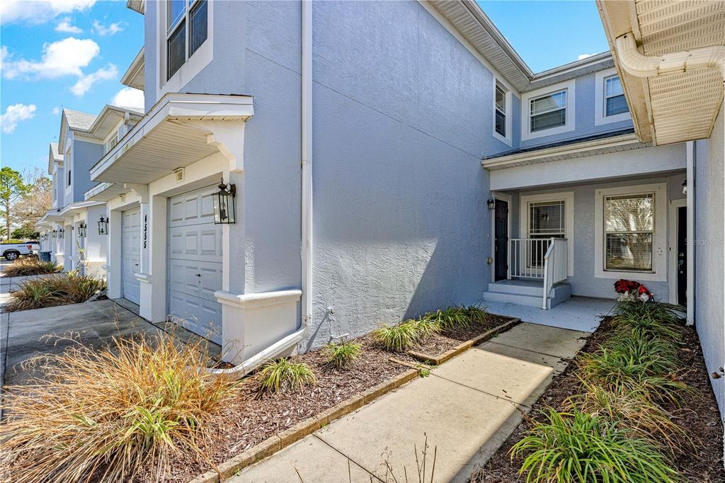 Image 3 of property listing at 4555 SW 52ND CIRCLE 108, Ocala, FL 34474