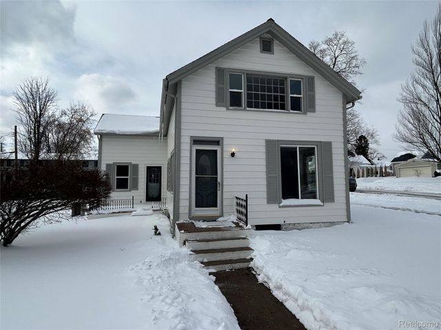 147 N Broadway Street, Lake Orion Village, MI 48362