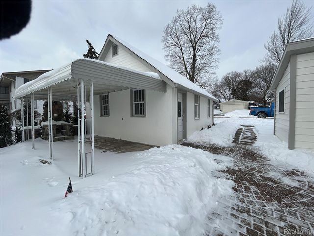 147 N Broadway Street, Lake Orion Village, MI 48362