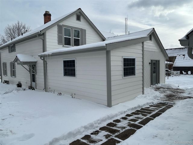 147 N Broadway Street, Lake Orion Village, MI 48362