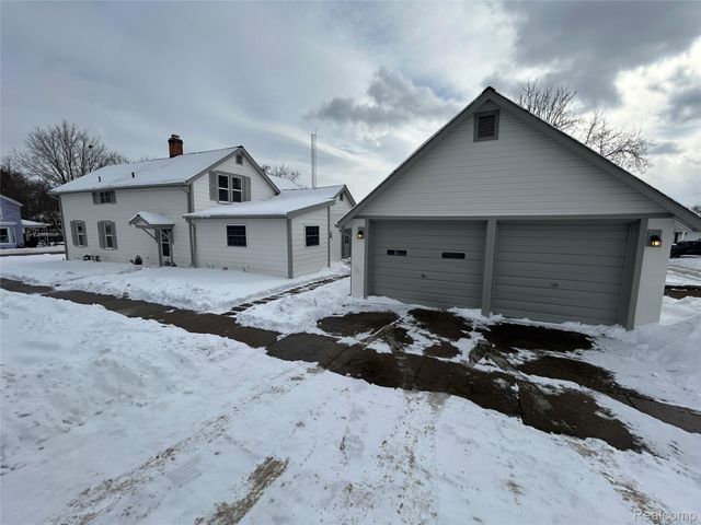 147 N Broadway Street, Lake Orion Village, MI 48362