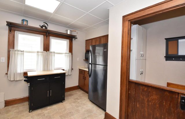 1224 West Lawn AVENUE, Racine, WI 53405