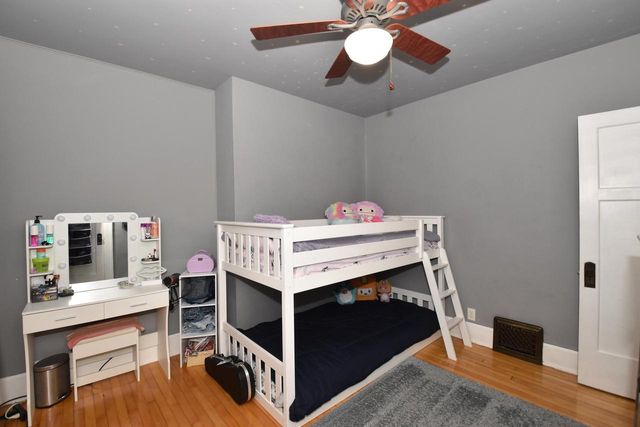 1224 West Lawn AVENUE, Racine, WI 53405