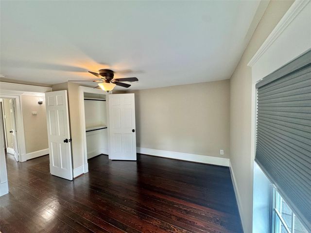 27 Cotton Bayou Circle, Cove, TX 77523