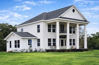 27 Cotton Bayou Circle, Cove, TX 77523