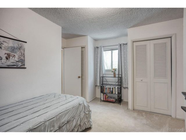 1699 S Lee St B, Lakewood, CO 80232