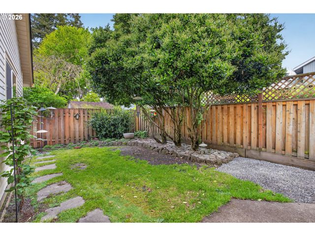 10602 Sw KENT St, Portland, OR 97224