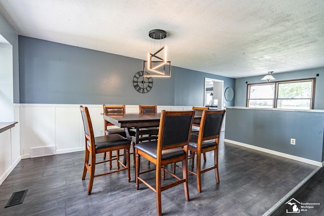 5248 S Custer Road, Raisinville Twp, MI 48161