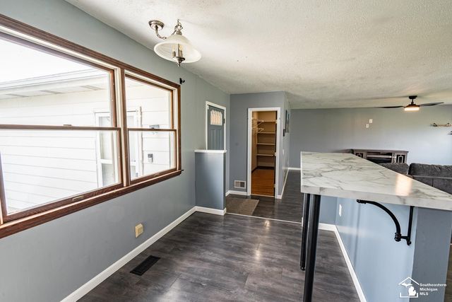 5248 S Custer Road, Raisinville Twp, MI 48161