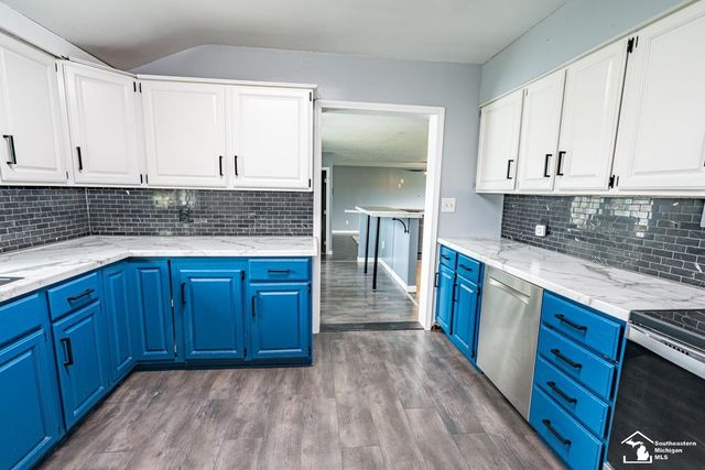 5248 S Custer Road, Raisinville Twp, MI 48161