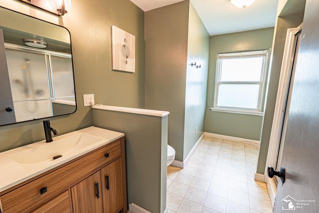 5248 S Custer Road, Raisinville Twp, MI 48161
