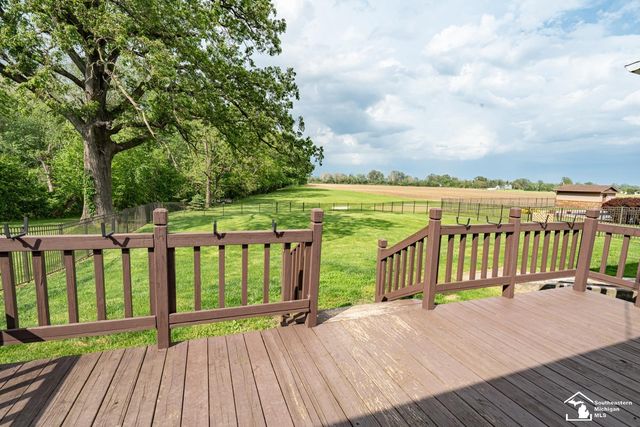 5248 S Custer Road, Raisinville Twp, MI 48161