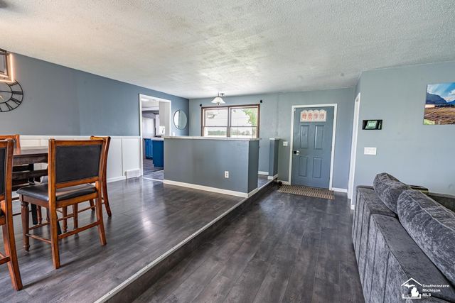 5248 S Custer Road, Raisinville Twp, MI 48161