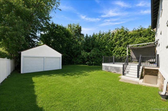 32 Deerfield Avenue, Eastchester, NY 10709